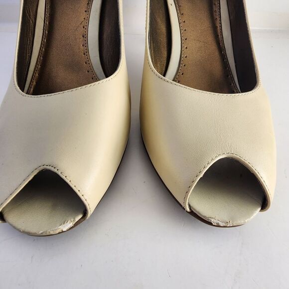 Naturalizer cream leather peep toe heels - Picture 4 of 5
